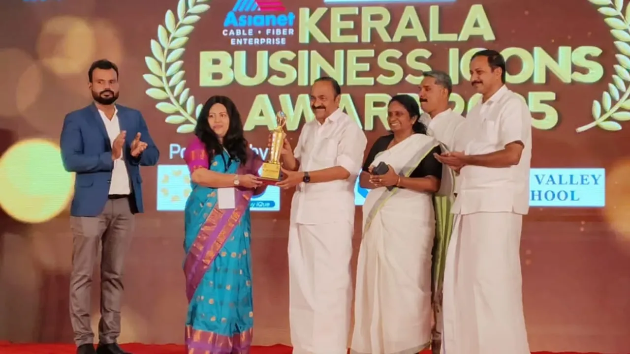 Asianet Kerala Business Icons Awards 2025, presented by Shri V. D. Satheesan to Chithira Academy